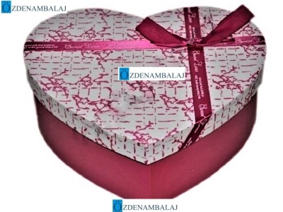 HEDİYE KUTUSU BEYAZ FUŞYA DESENLİ KALP 3'LÜ 31*28*12 CM - 2