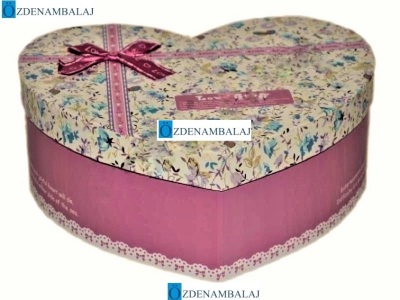 HEDİYE KUTUSU BEYAZ LİLA DESENLİ KALP 3'LÜ 31*31*21 CM - 3