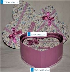 HEDİYE KUTUSU BEYAZ LİLA DESENLİ KALP 3'LÜ 31*31*21 CM - 4