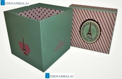 HEDİYE KUTUSU YEŞİL PEMBE 1'Lİ 10*10*10,5 CM - 1